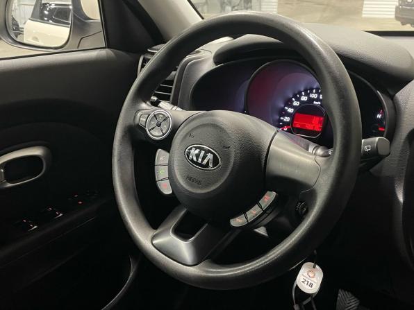 Kia Soul II Рестайлинг с пробегом 2019 года, цена 1 499 000 рублей, 43509 км, хэтчбек, Автокод Объявления