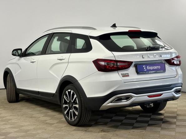 Lada (ВАЗ) Vesta I Рестайлинг (NG) с пробегом 2024 года, цена 1 640 000 рублей, 3589 км, универсал, Автокод Объявления