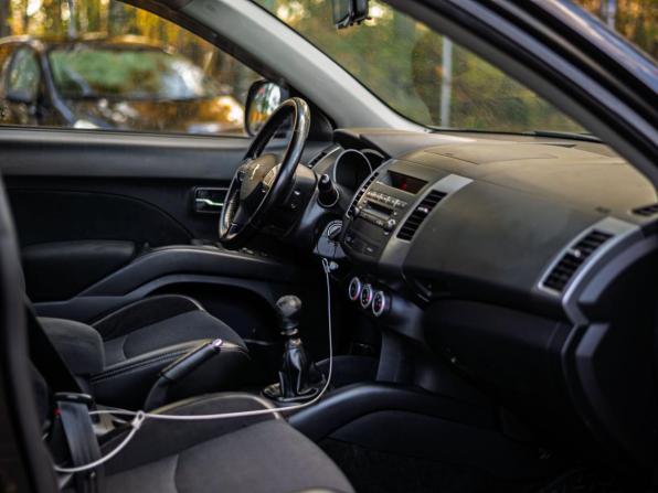 Peugeot 4007 с пробегом 2008 года, цена 560 000 рублей, 233804 км, внедорожник, Автокод Объявления