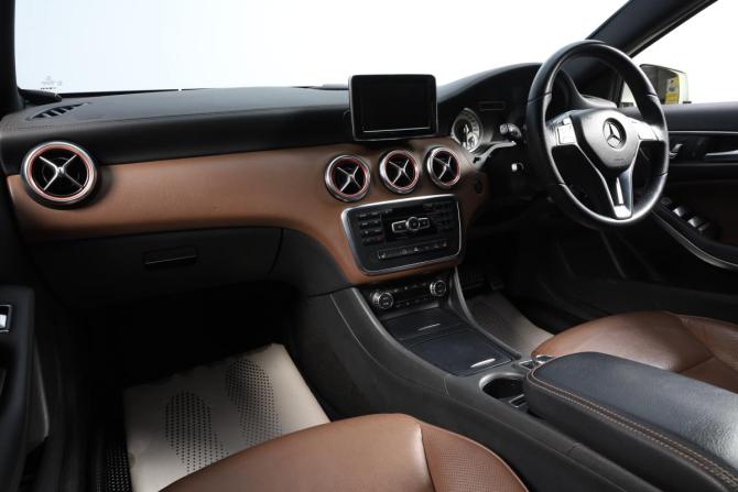Mercedes-Benz A-Класс AMG I (W176) с пробегом 2013 года, цена 1 669 000 рублей, 93000 км, хэтчбек, Автокод Объявления