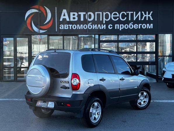 Chevrolet Niva I Рестайлинг с пробегом 2012 года, цена 670 000 рублей, 171459 км, внедорожник, Автокод Объявления