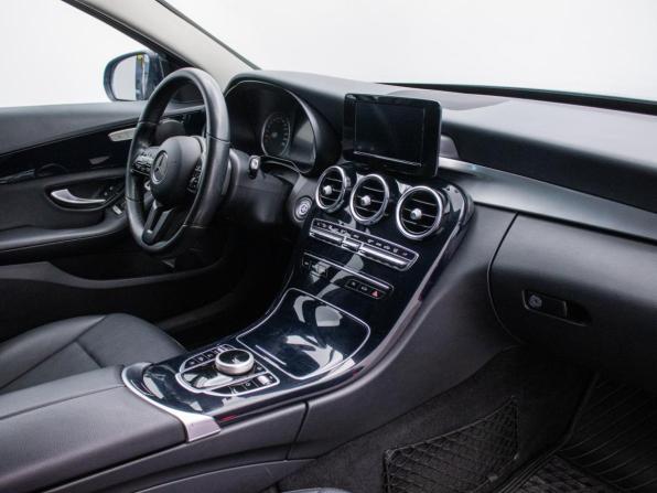 Mercedes-Benz C-Класс IV (W205) Рестайлинг с пробегом 2018 года, цена 2 459 000 рублей, 96348 км, седан, Автокод Объявления