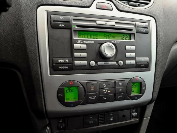 Ford Focus II с пробегом 2006 года, цена 380 000 рублей, 262016 км, седан, Автокод Объявления