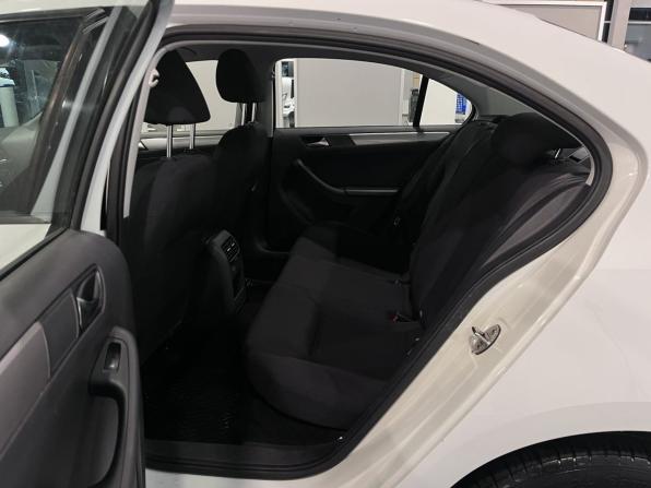 Volkswagen Jetta VI Рестайлинг с пробегом 2016 года, цена 1 420 000 рублей, 159731 км, седан, Автокод Объявления