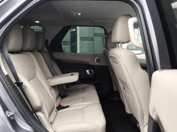 Land Rover Discovery V с пробегом 2017 года, цена 3 420 000 рублей, 207947 км, внедорожник, Автокод Объявления
