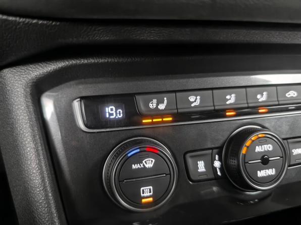 Volkswagen Tiguan II с пробегом 2018 года, цена 2 545 000 рублей, 103038 км, внедорожник, Автокод Объявления