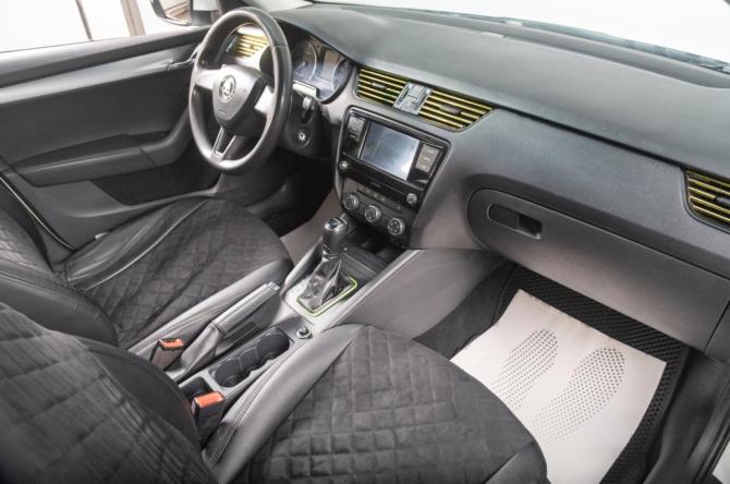 Skoda Octavia III (A7) с пробегом 2017 года, цена 1 269 000 рублей, 152000 км, лифтбек, Автокод Объявления