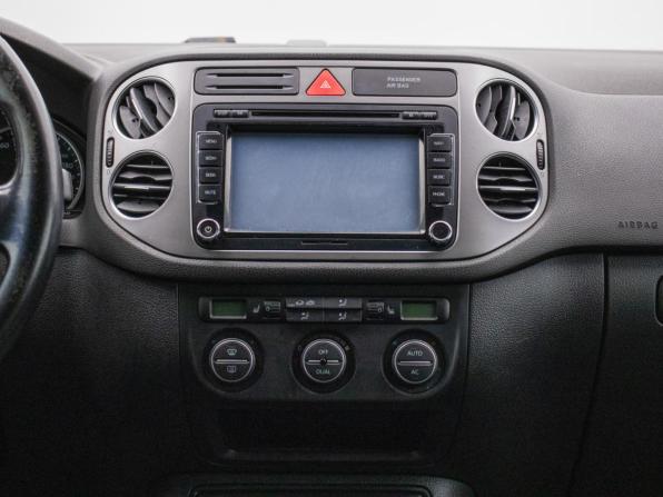 Volkswagen Tiguan I с пробегом 2009 года, цена 850 000 рублей, 177080 км, внедорожник, Автокод Объявления