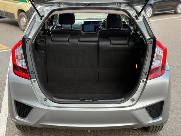 Honda Fit III с пробегом 2013 года, цена 932 000 рублей, 138568 км, хэтчбек, Автокод Объявления