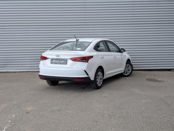 Hyundai Solaris II Рестайлинг с пробегом 2022 года, цена 1 565 000 рублей, 106067 км, седан, Автокод Объявления