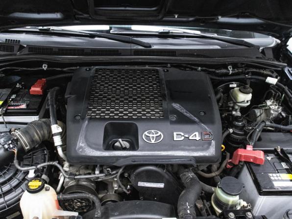 Toyota Hilux VII Рестайлинг с пробегом 2012 года, цена 2 189 000 рублей, 268196 км, пикап, Автокод Объявления