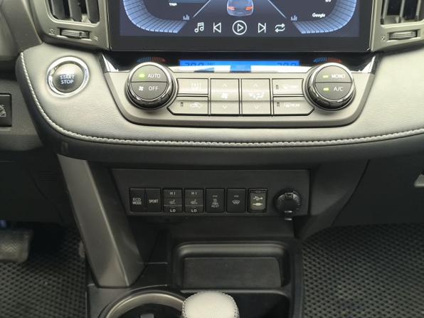 Toyota RAV4 IV (XA40) Рестайлинг с пробегом 2019 года, цена 2 732 000 рублей, 96550 км, внедорожник, Автокод Объявления