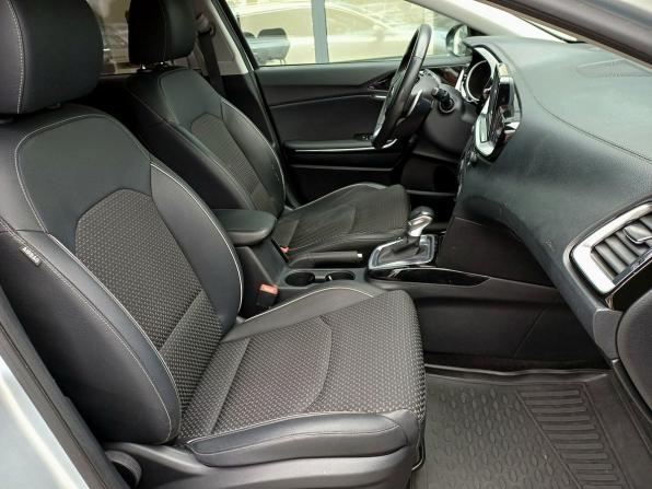 Kia Ceed III с пробегом 2019 года, цена 1 799 000 рублей, 121852 км, универсал, Автокод Объявления