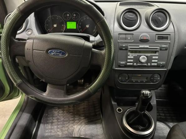 Ford Fiesta Mk5 с пробегом 2007 года, цена 377 000 рублей, 218000 км, хэтчбек, Автокод Объявления