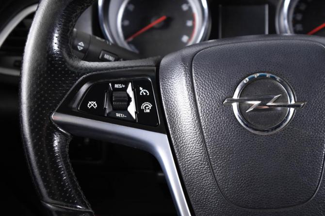Opel Astra J Рестайлинг с пробегом 2012 года, цена 779 000 рублей, 163048 км, хэтчбек, Автокод Объявления
