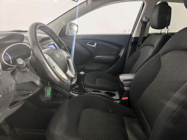 Hyundai ix35 I с пробегом 2011 года, цена 839 000 рублей, 188057 км, внедорожник, Автокод Объявления