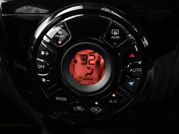 Nissan Note II Рестайлинг с пробегом 2018 года, цена 1 229 000 рублей, 79835 км, хэтчбек, Автокод Объявления