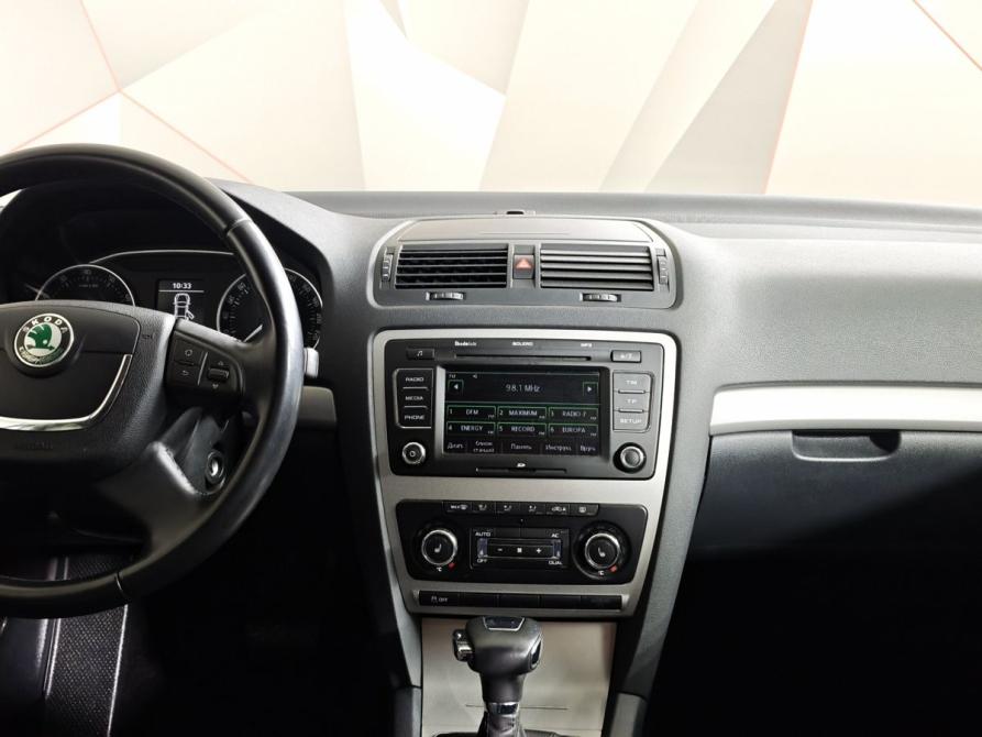 Skoda Octavia II (A5) Рестайлинг Москва  - изображение 15