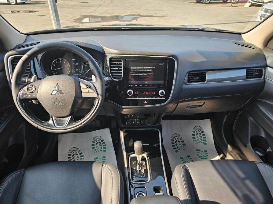 Mitsubishi Outlander III Рестайлинг 3 Тюмень  - изображение 16