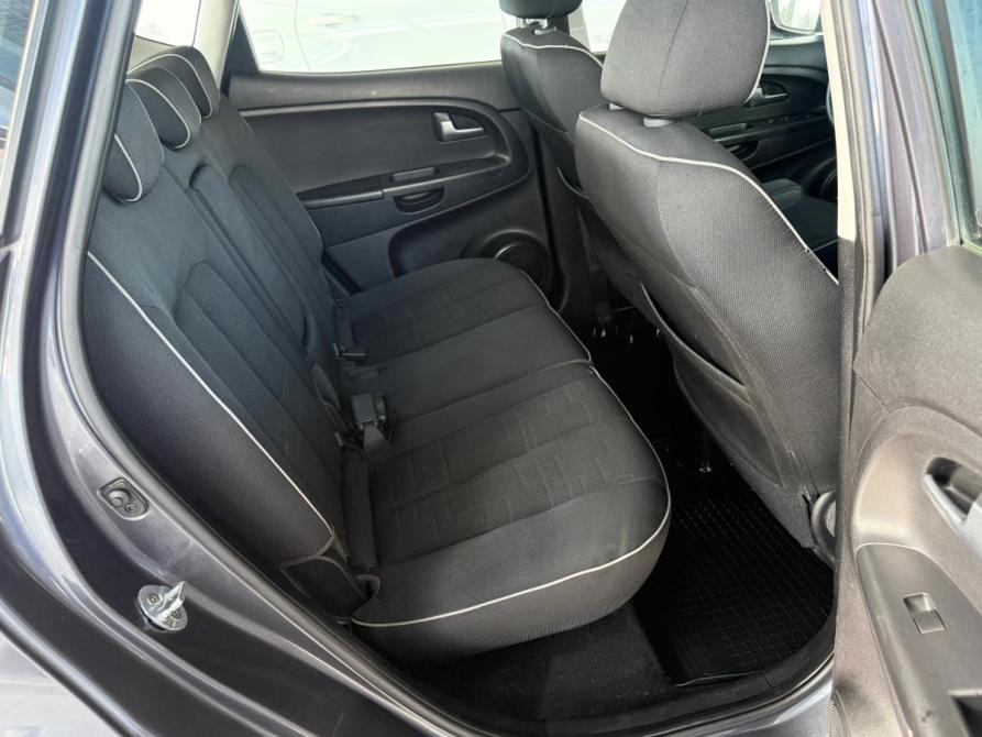 Kia Venga I Екатеринбург  - изображение 12