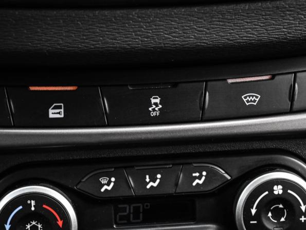 Lada (ВАЗ) Vesta I с пробегом 2019 года, цена 1 134 000 рублей, 75891 км, универсал, Автокод Объявления