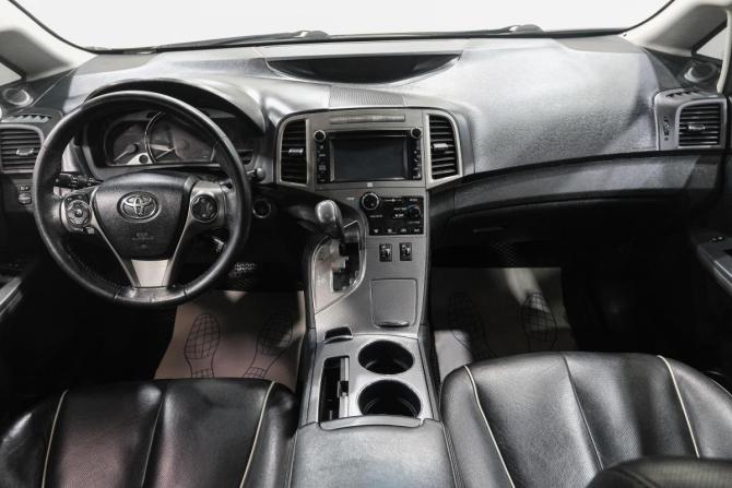 Toyota Venza I с пробегом 2013 года, цена 2 149 000 рублей, 236000 км, внедорожник, Автокод Объявления