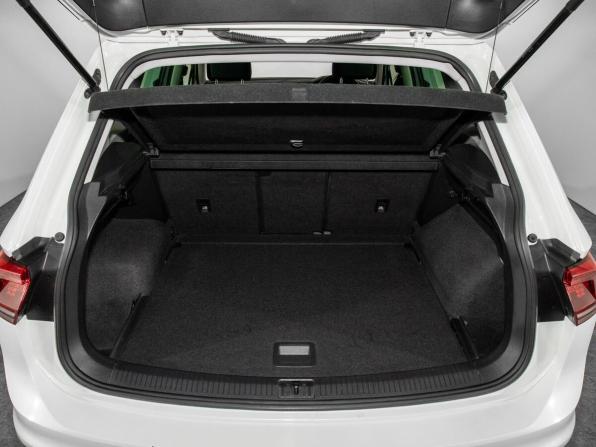 Volkswagen Tiguan II с пробегом 2018 года, цена 2 181 000 рублей, 99775 км, внедорожник, Автокод Объявления