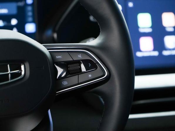 Geely Monjaro I с пробегом 2025 года, цена 3 999 077 рублей, 10180 км, внедорожник, Автокод Объявления