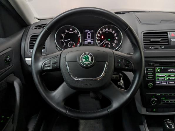 Skoda Yeti I с пробегом 2014 года, цена 1 395 000 рублей, 39000 км, внедорожник, Автокод Объявления