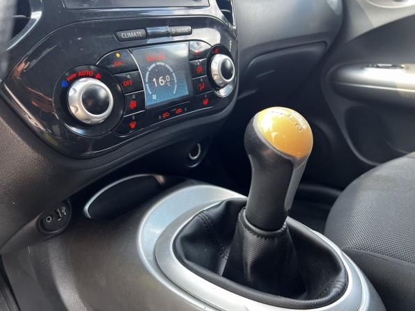 Nissan Juke I с пробегом 2012 года, цена 900 000 рублей, 152222 км, внедорожник, Автокод Объявления