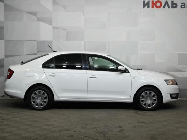 Skoda Rapid I Рестайлинг с пробегом 2019 года, цена 1 250 000 рублей, 110702 км, лифтбек, Автокод Объявления