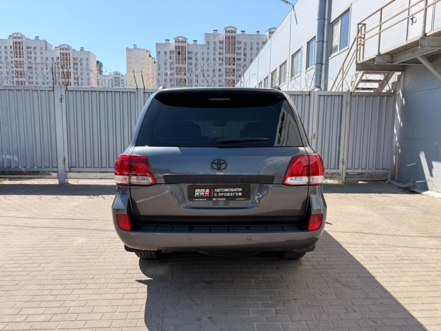 Toyota Land Cruiser 200 Series Ростов-на-Дону  - изображение 8