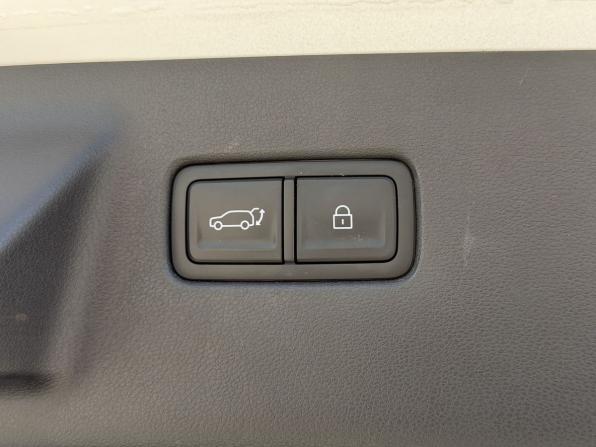 Hyundai Santa Fe V (MX5) с пробегом 2023 года, цена 4 350 000 рублей, 37000 км, внедорожник, Автокод Объявления