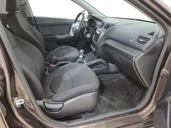 Kia Rio III с пробегом 2015 года, цена 920 000 рублей, 91449 км, седан, Автокод Объявления