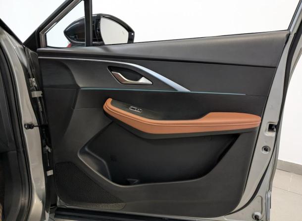 Omoda C5 I с пробегом 2023 года, цена 1 850 000 рублей, 23892 км, внедорожник, Автокод Объявления