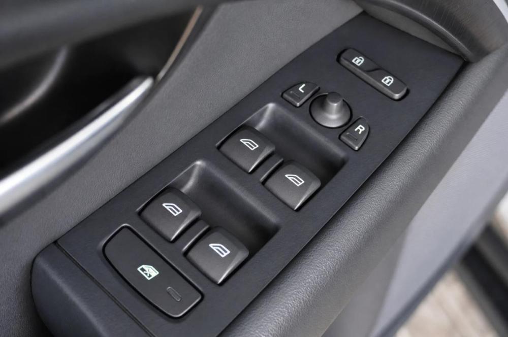 Volvo XC70 II Рестайлинг Калининград  - изображение 16