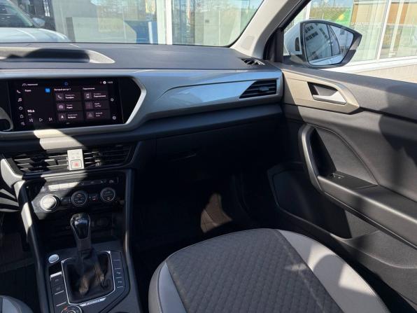 Volkswagen Taos I с пробегом 2022 года, цена 2 625 000 рублей, 83616 км, внедорожник, Автокод Объявления