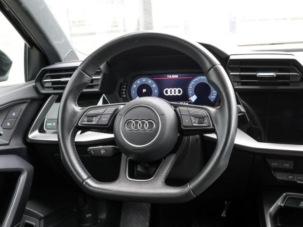 Audi A3 IV (8Y) с пробегом 2021 года, цена 2 949 000 рублей, 62523 км, хэтчбек, Автокод Объявления