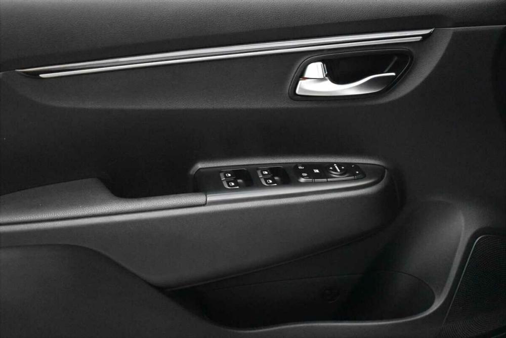 Kia Rio IV Москва  - изображение 13