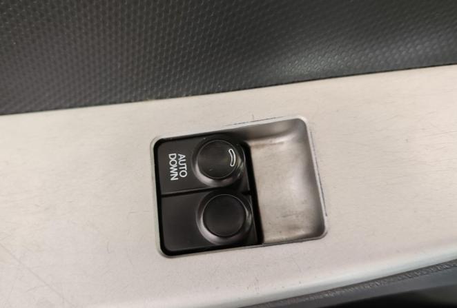 Hyundai Solaris I с пробегом 2012 года, цена 550 000 рублей, 172410 км, хэтчбек, Автокод Объявления