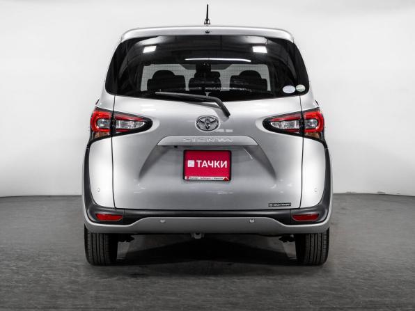 Toyota Sienta II Рестайлинг с пробегом 2018 года, цена 1 349 500 рублей, 128303 км, компактвэн, Автокод Объявления