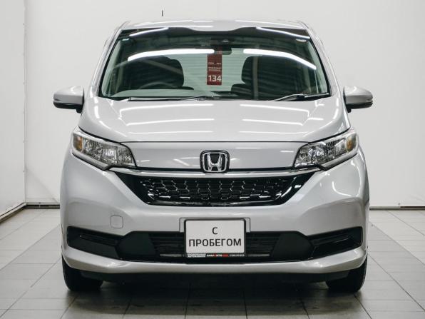 Honda Freed II Рестайлинг с пробегом 2022 года, цена 1 872 000 рублей, 23987 км, компактвэн, Автокод Объявления