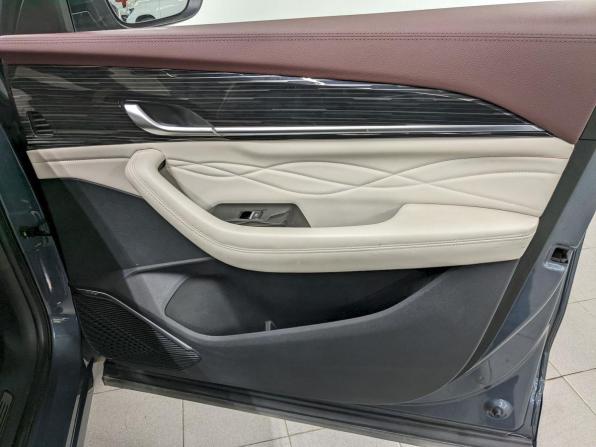Geely Monjaro I с пробегом 2023 года, цена 2 740 000 рублей, 140700 км, внедорожник, Автокод Объявления