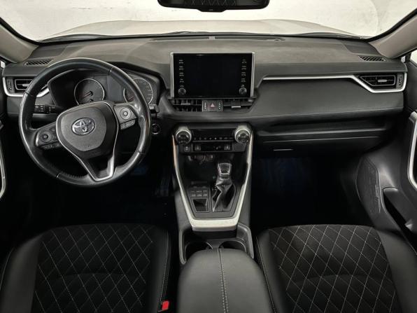 Toyota RAV4 V (XA50) с пробегом 2021 года, цена 3 050 000 рублей, 88058 км, внедорожник, Автокод Объявления
