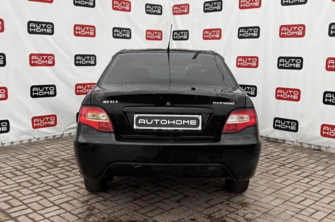 Daewoo Nexia I Рестайлинг с пробегом 2011 года, цена 249 990 рублей, 95000 км, седан, Автокод Объявления
