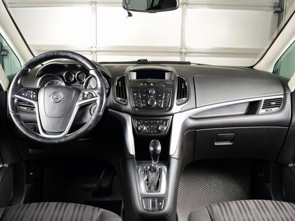 Opel Zafira C с пробегом 2013 года, цена 799 995 рублей, 232408 км, компактвэн, Автокод Объявления
