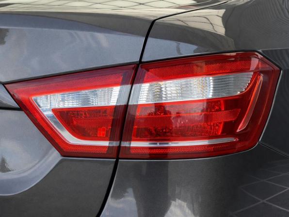 Lada (ВАЗ) Vesta I с пробегом 2019 года, цена 877 000 рублей, 141246 км, седан, Автокод Объявления