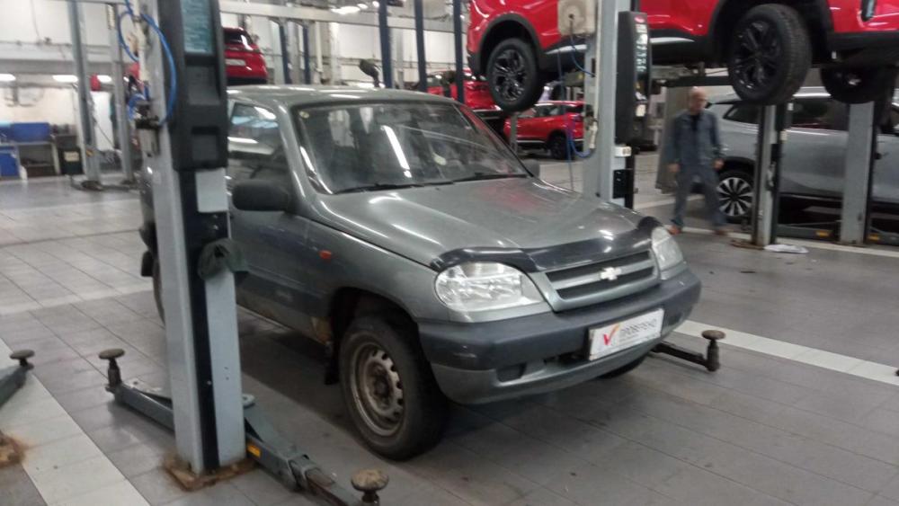 Chevrolet Niva I Санкт-Петербург  - изображение 2