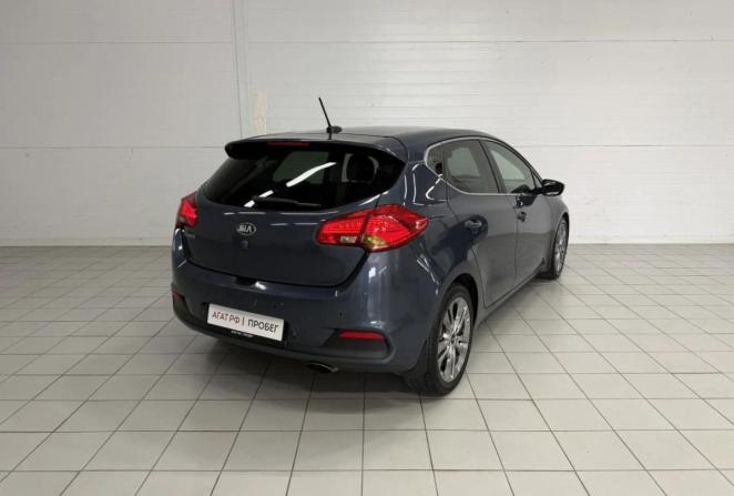 Kia Ceed II с пробегом 2012 года, цена 1 050 000 рублей, 238952 км, хэтчбек, Автокод Объявления