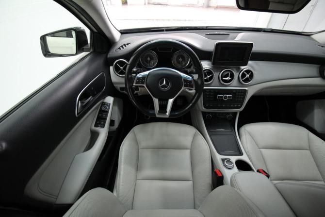 Mercedes-Benz GLA I (X156) с пробегом 2014 года, цена 1 950 000 рублей, 104919 км, внедорожник, Автокод Объявления